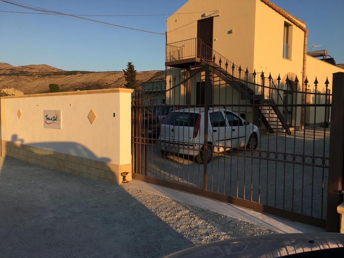 דירות קוסטונאצ'י Terra Di Suli מראה חיצוני תמונה