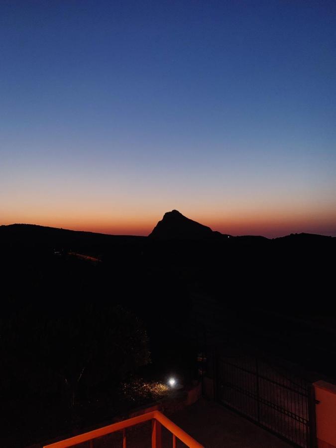 דירות קוסטונאצ'י Terra Di Suli מראה חיצוני תמונה